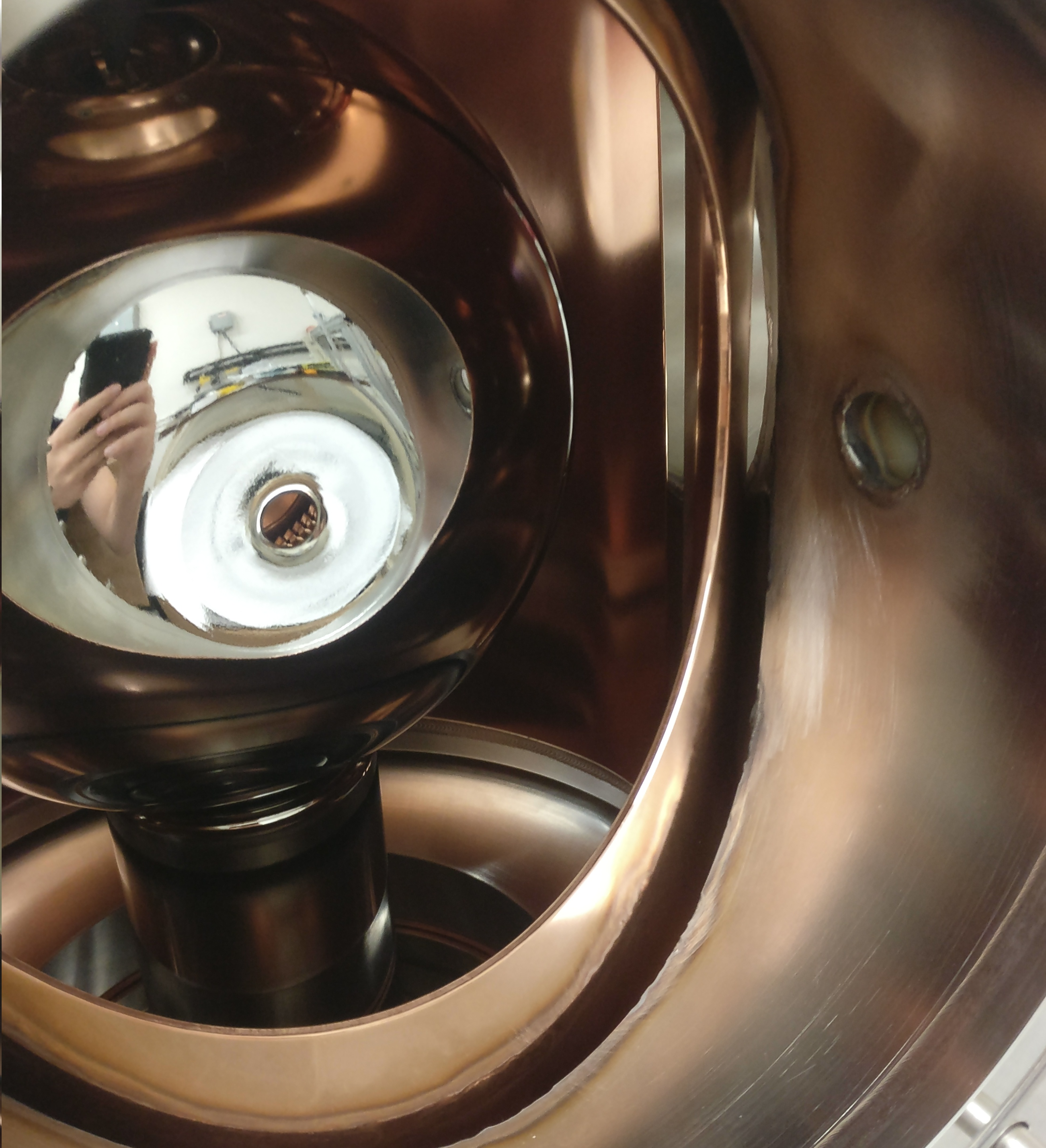 200kV DC electron gun under development